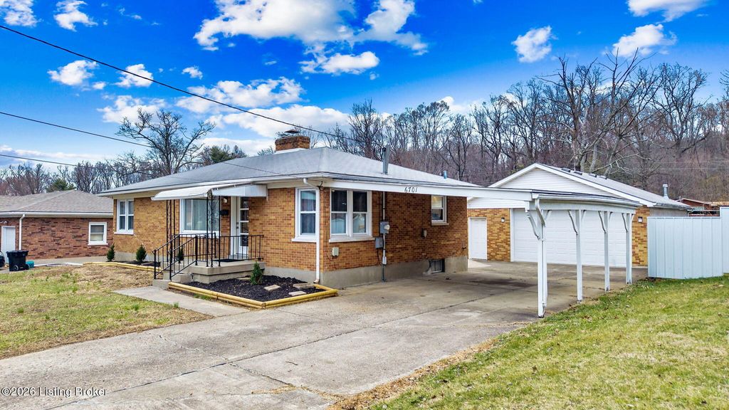 Photo of 6701 Morocco Dr, Louisville, KY 40214 (MLS # 1709664)
