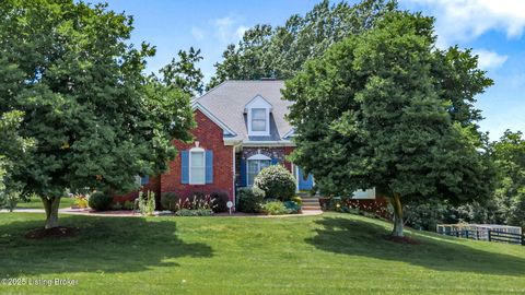 Photo of 1900 Grand Villa Dr, La Grange, KY 40031 (MLS # 1689753)