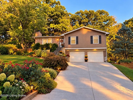 8203 FLICKER PL, LOUISVILLE, KY 40214 - Image 766e5ea85480d8cebf193e79ee4e597f/3315076970