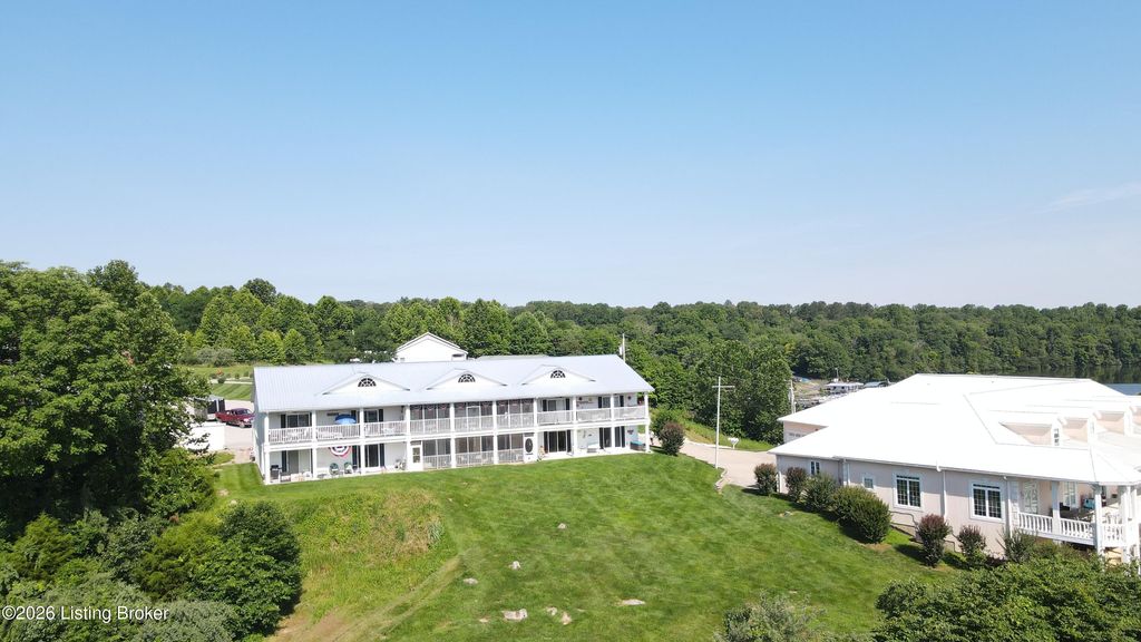 Photo of 122 Lookout Dr, Brandenburg, KY 40108 (MLS # 1710285)