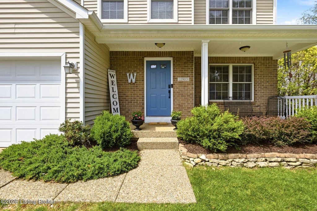 Photo of 11903 Stable Springs Dr, Louisville, KY 40299 (MLS # 1714544)