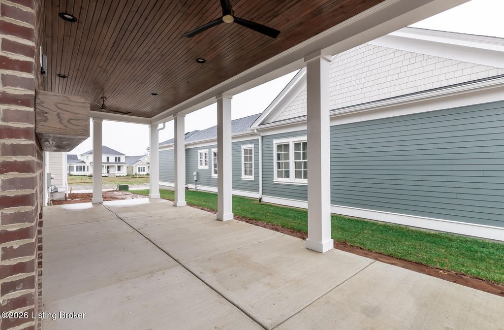 Photo of 11614 Sweetflag Cir, Prospect, KY 40059 (MLS # 1701649)