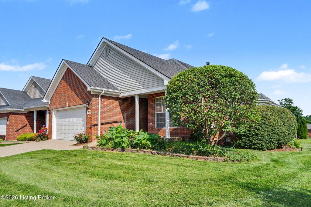 Photo of 12146 Belmont Park Cir, Louisville, KY 40243 (MLS # 1721635)