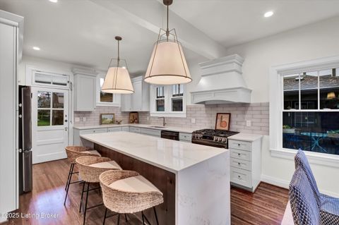 Photo of 2436 Broadmeade Rd, Louisville, KY 40205 (MLS # 1710032)