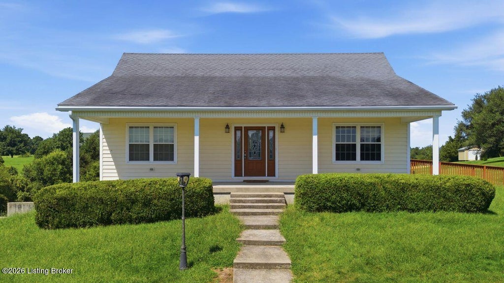 Photo of 1119 Ballard Rd, Lawrenceburg, KY 40342 (MLS # 1725349)