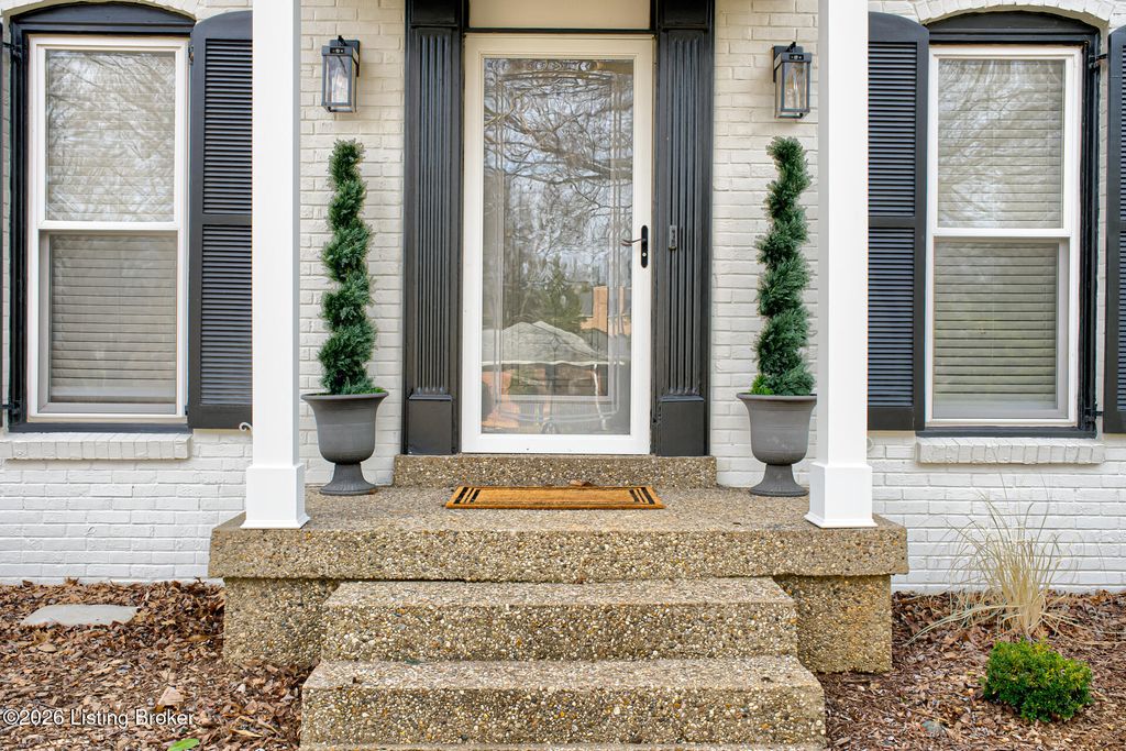 Photo of 7616 Old Salem Rd, Louisville, KY 40242 (MLS # 1707845)