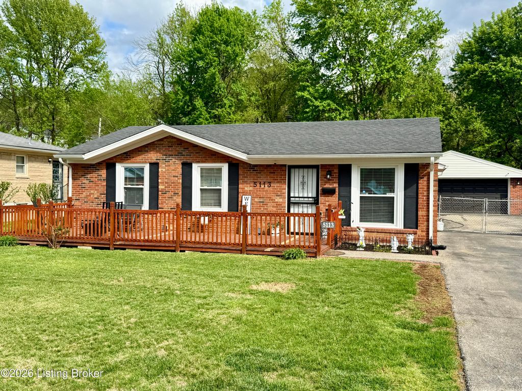 Photo of 5113 Invicta Dr, Louisville, KY 40216 (MLS # 1714219)