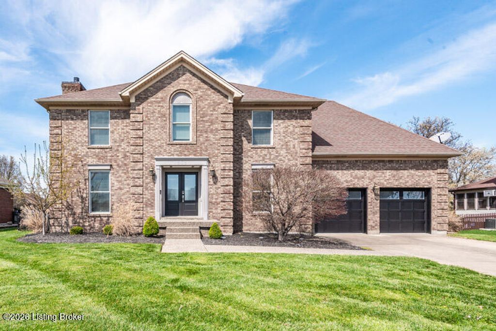 Photo of 505 Sam Dr, Louisville, KY 40214 (MLS # 1712009)