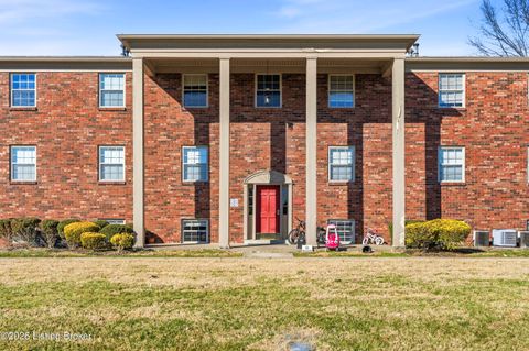Homes For Sale - 1801 Janlyn Rd #11<br/> Louisville, KY 40299