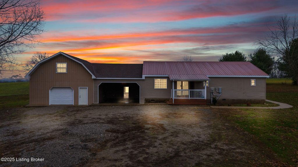 Photo of 238 Sunfish Rd, Brownsville, KY 42210 (MLS # 1704415)