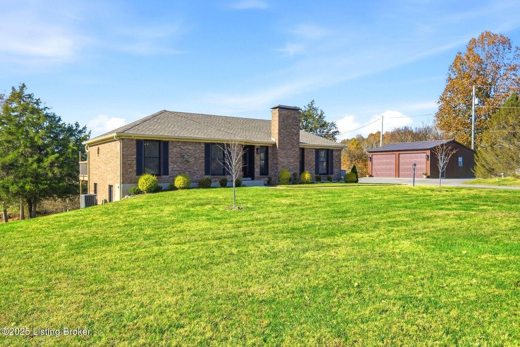 Photo of 3900 Hawthorne Rd, La Grange, KY 40031 (MLS # 1704665)