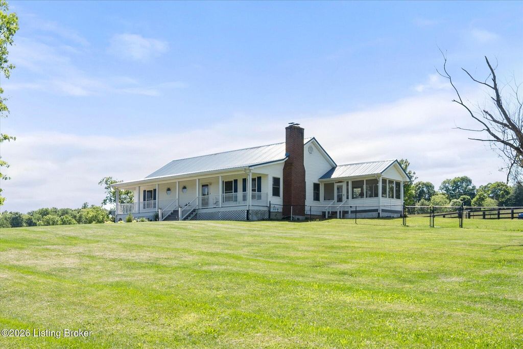 Photo of 205 Salyers Ln, Waddy, KY 40076 (MLS # 1717577)