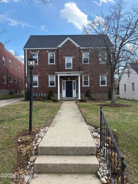 Multifamily For Sale - 2122 Village Dr<br/> Jefferson County, Louisville, KY 40205
