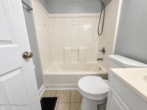 Tiny photo for 1086 Bicknell Ave, Louisville, KY 40215 (MLS # 1730962)