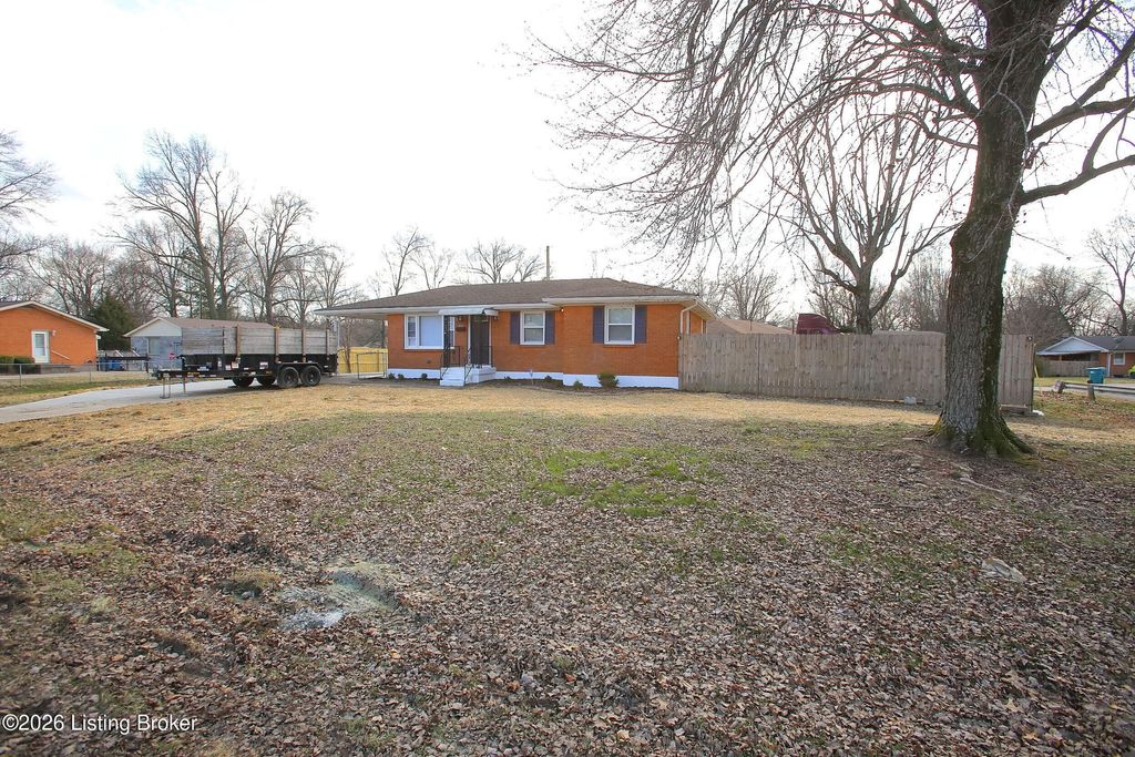 Photo of 5510 Maryman Rd, Louisville, KY 40258 (MLS # 1709558)