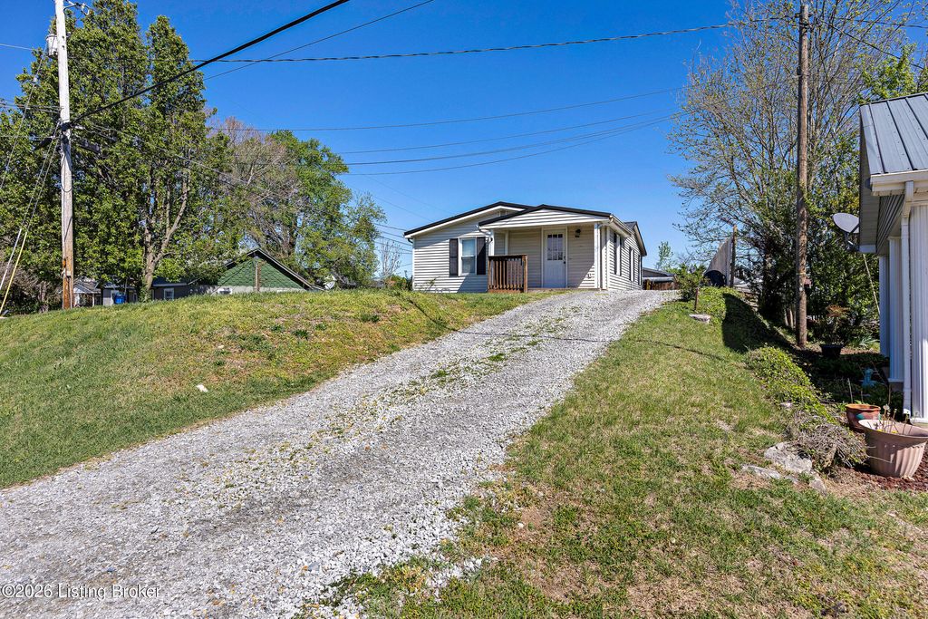 Photo of 810 Legion Park Rd, Greensburg, KY 42743 (MLS # 1713651)