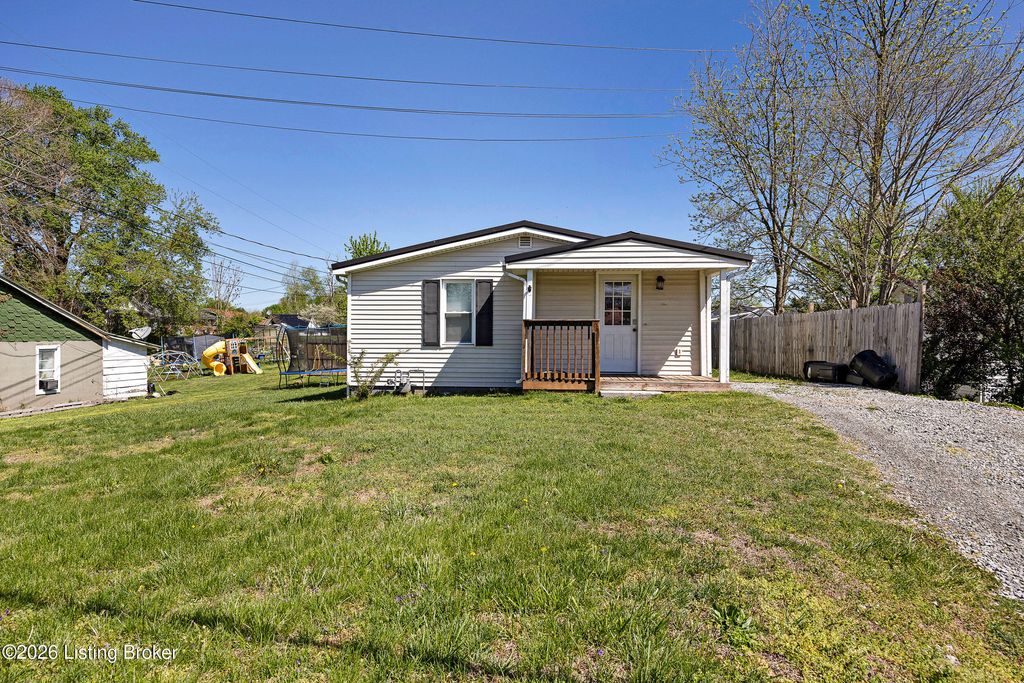 Photo of 810 Legion Park Rd, Greensburg, KY 42743 (MLS # 1713651)