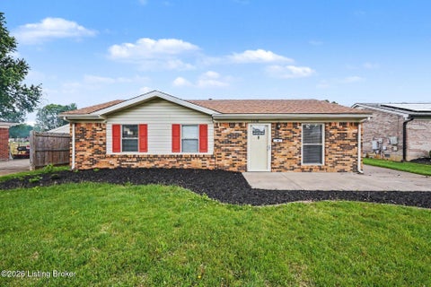 Homes For Sale - 5230 Mt Holyoke Dr<br/> Louisville, KY 40216