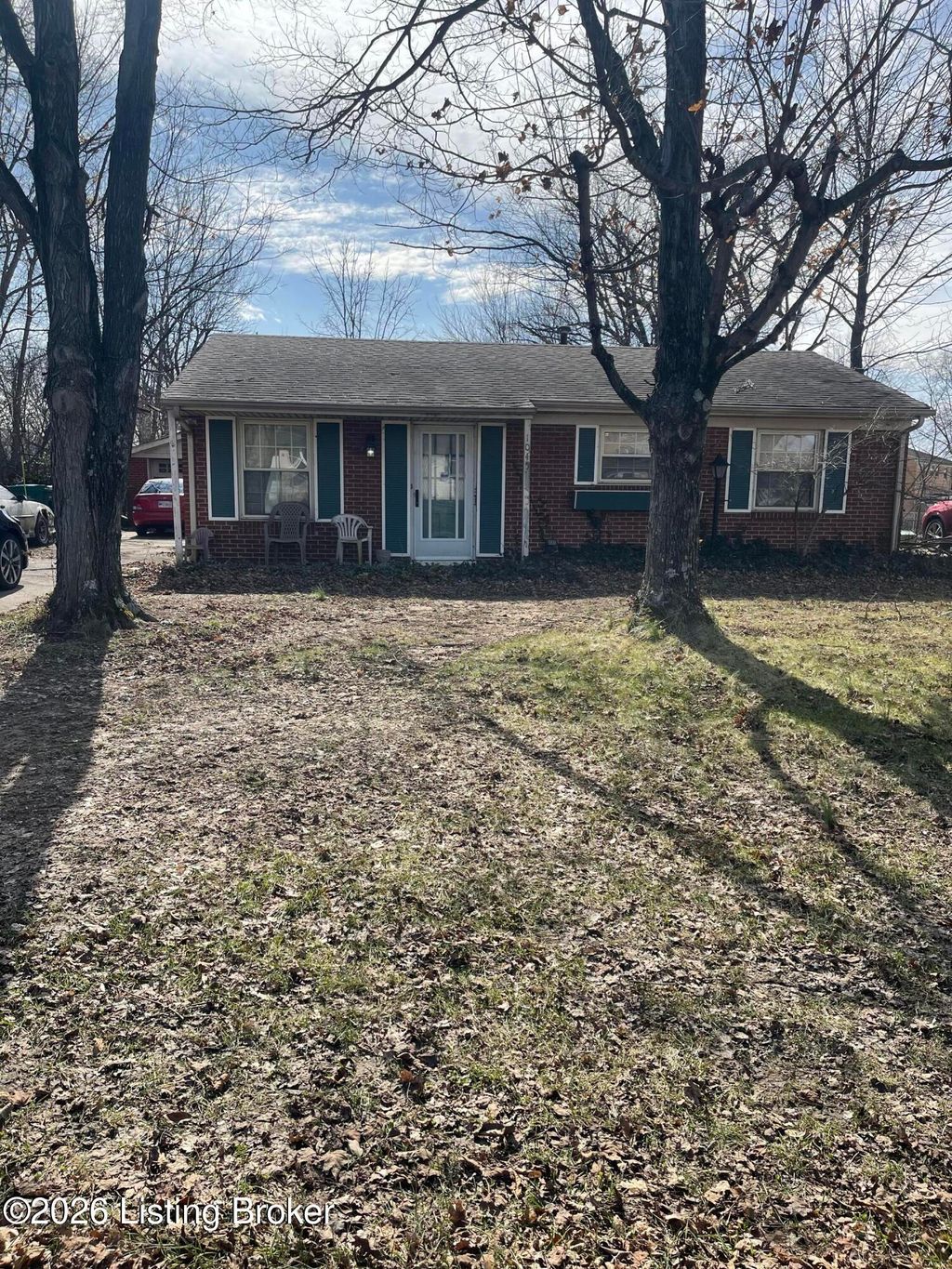 Photo of 1045 Hillview Blvd, Louisville, KY 40229 (MLS # 1709574)