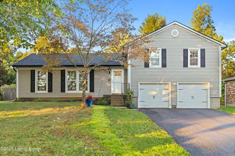 Photo of 4308 Accomack Dr, Louisville, KY 40241 (MLS # 1701668) Photo of 4308 Accomack Dr, Louisville, KY 40241 (MLS # 1701668)