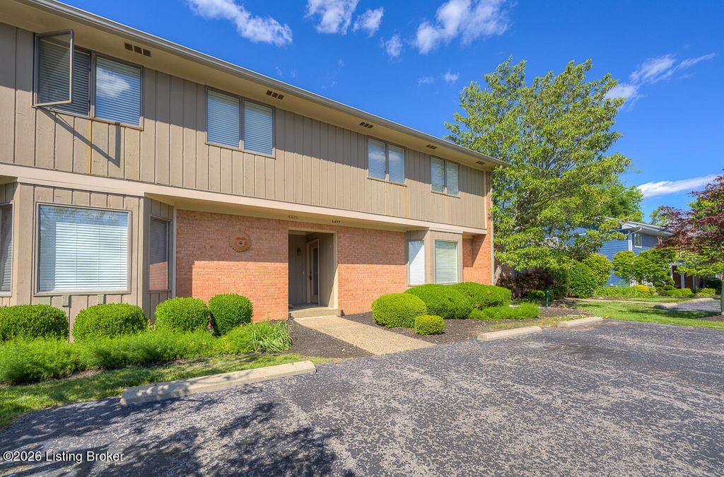 Photo of 6497 Marina Dr, Prospect, KY 40059 (MLS # 1717474)