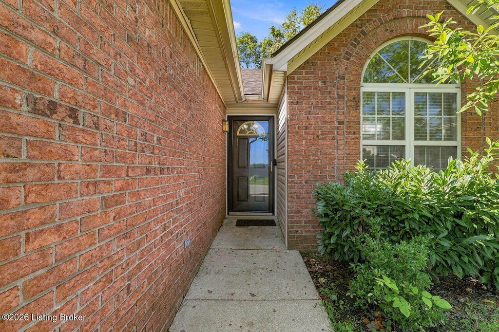 Photo of 2524 Checkerberry Dr, Lexington, KY 40509 (MLS # 1729303)