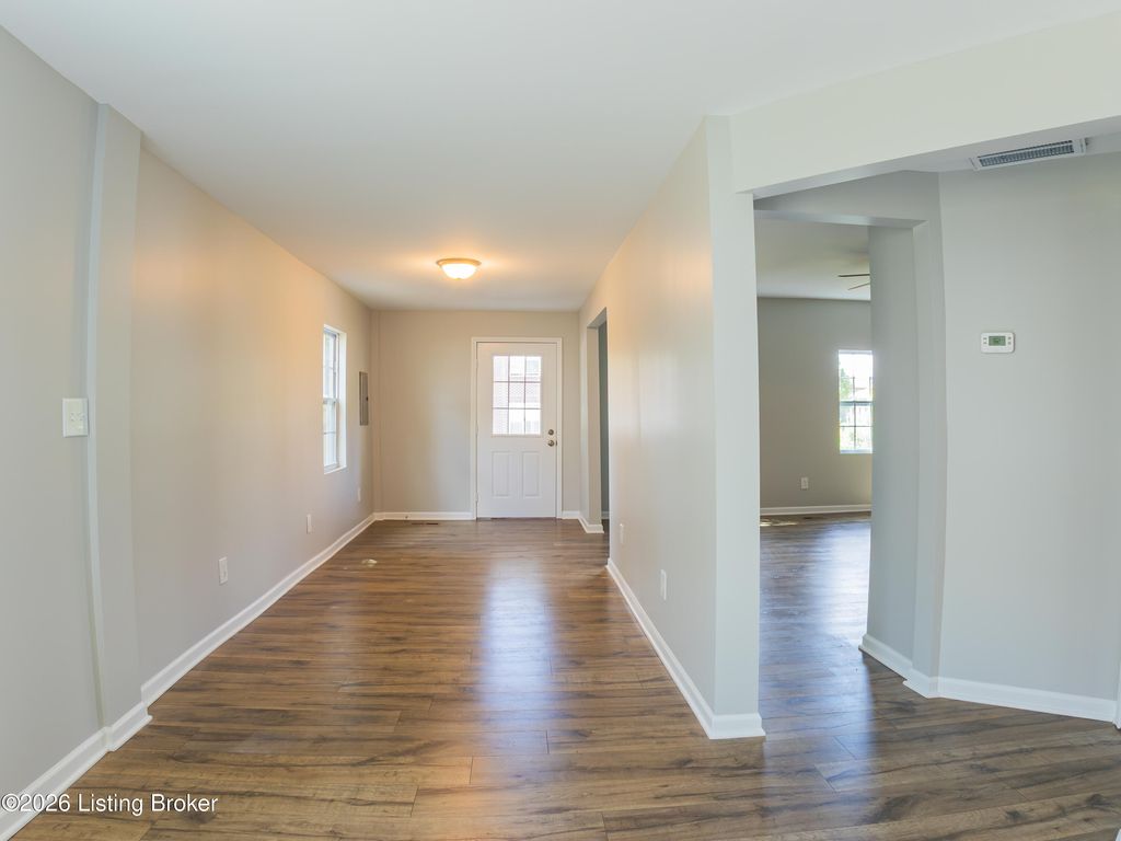 Photo of 2527 Montgomery St, Louisville, KY 40212 (MLS # 1714911)