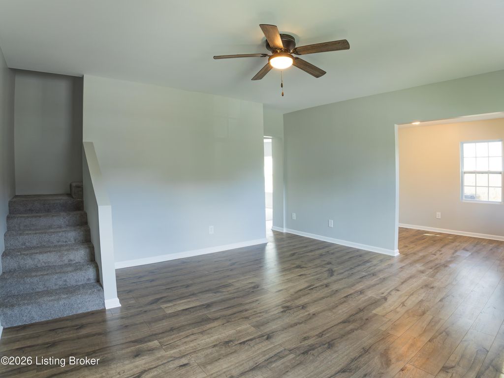 Photo of 2527 Montgomery St, Louisville, KY 40212 (MLS # 1714911)