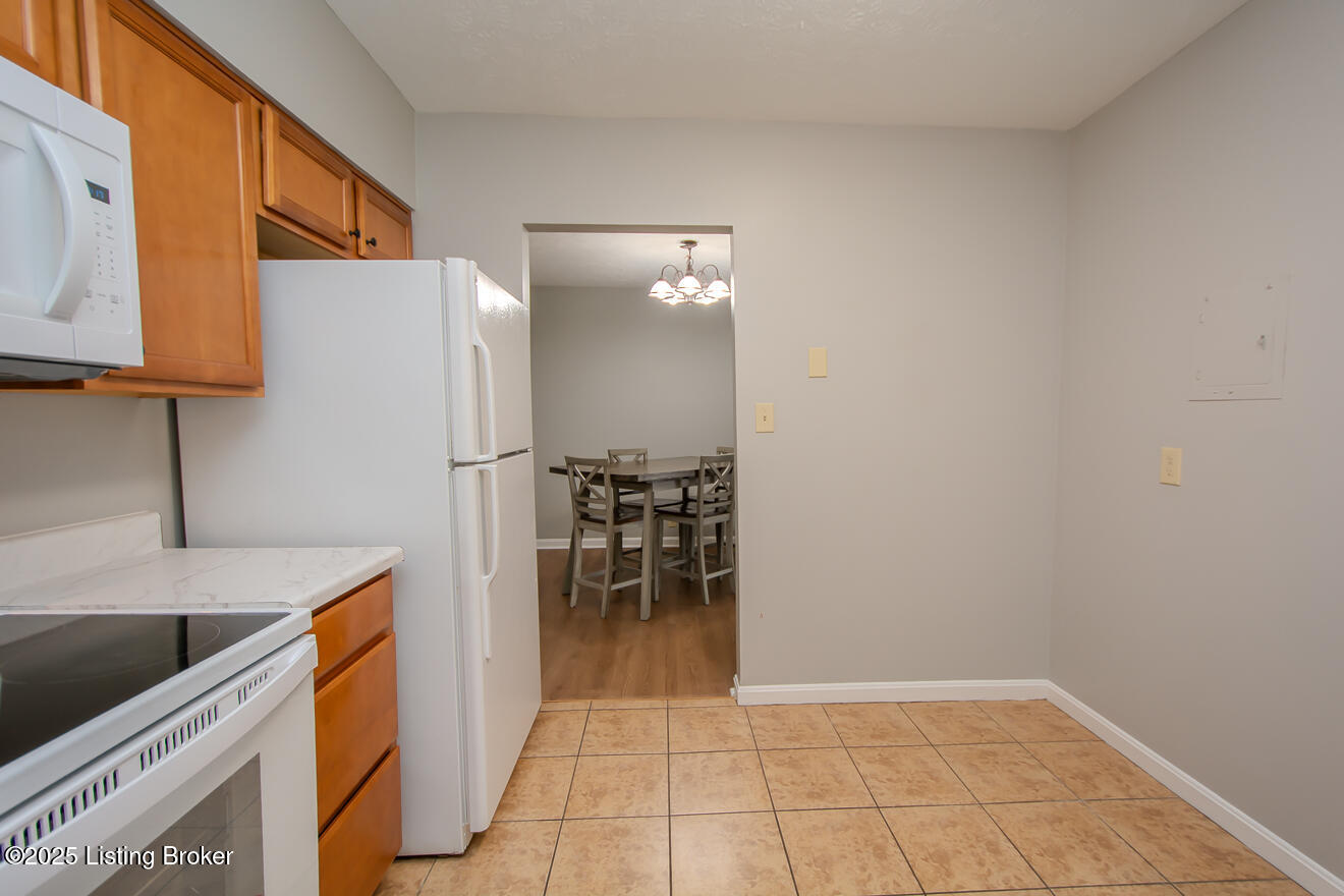 1507 La Fontenay Ct, Louisville, Kentucky image 11