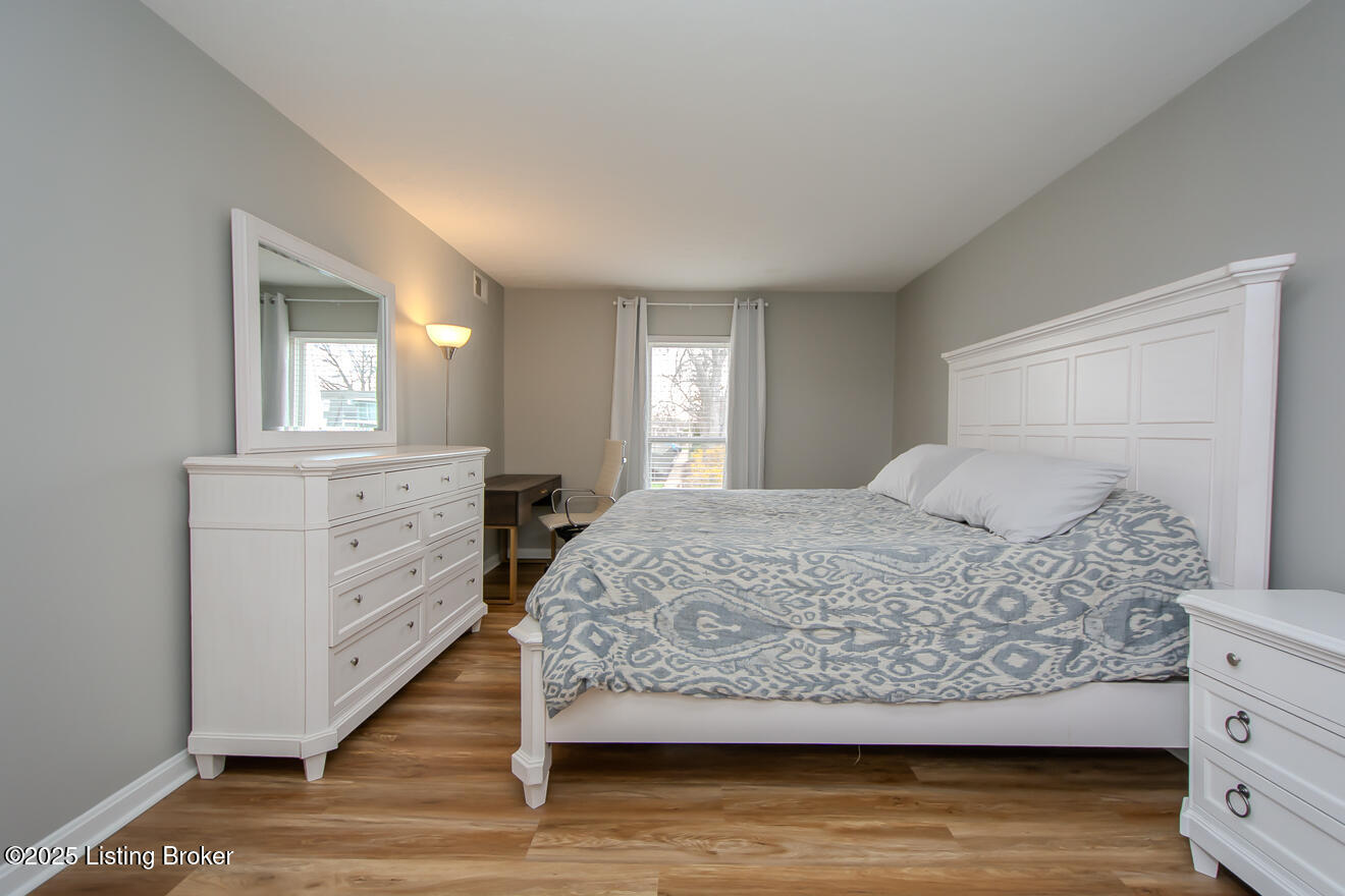 1507 La Fontenay Ct, Louisville, Kentucky image 18
