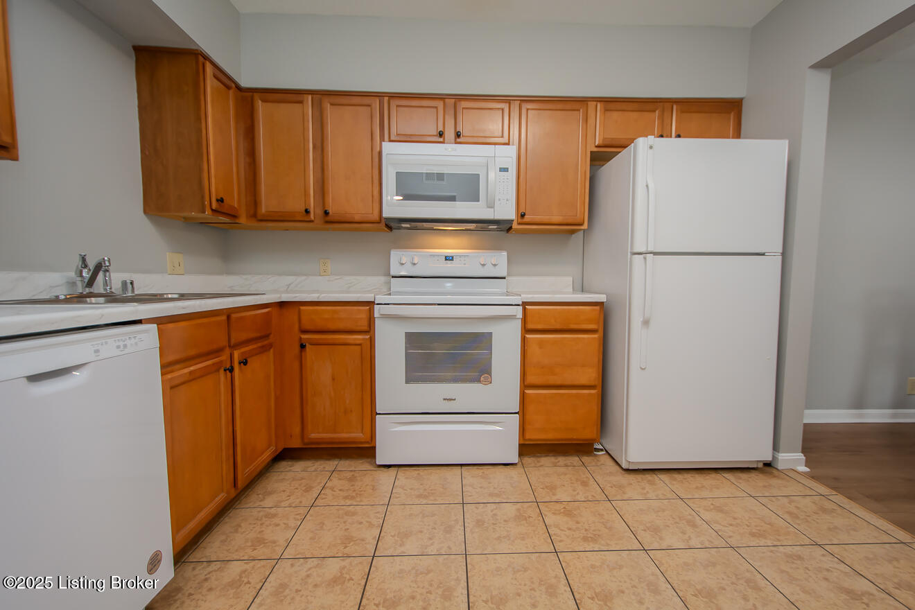 1507 La Fontenay Ct, Louisville, Kentucky image 12