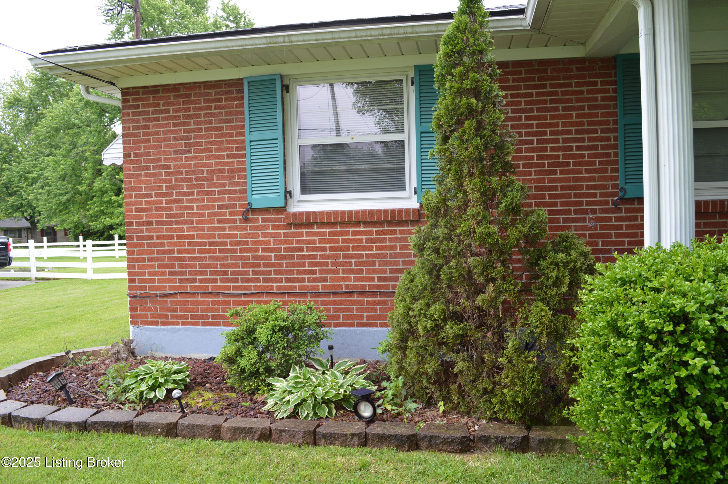 5606 Maryman Rd, Louisville, Pennsylvania image 3