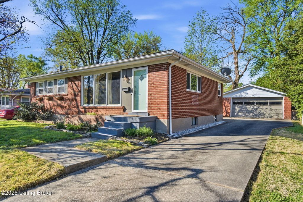 Photo of 3206 Radiance Rd, Louisville, KY 40220 (MLS # 1713585)