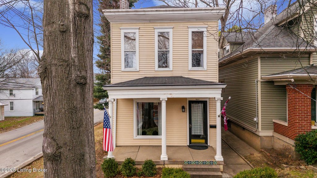 Photo of 1801 Eastern Pkwy, Louisville, KY 40204 (MLS # 1708376)