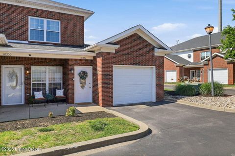 Photo of 10302 Dorsey Village Dr, Louisville, KY 40223 (MLS # 1717417)