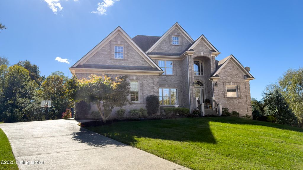 Photo of 10710 Elder Ln, Prospect, KY 40059 (MLS # 1701562)