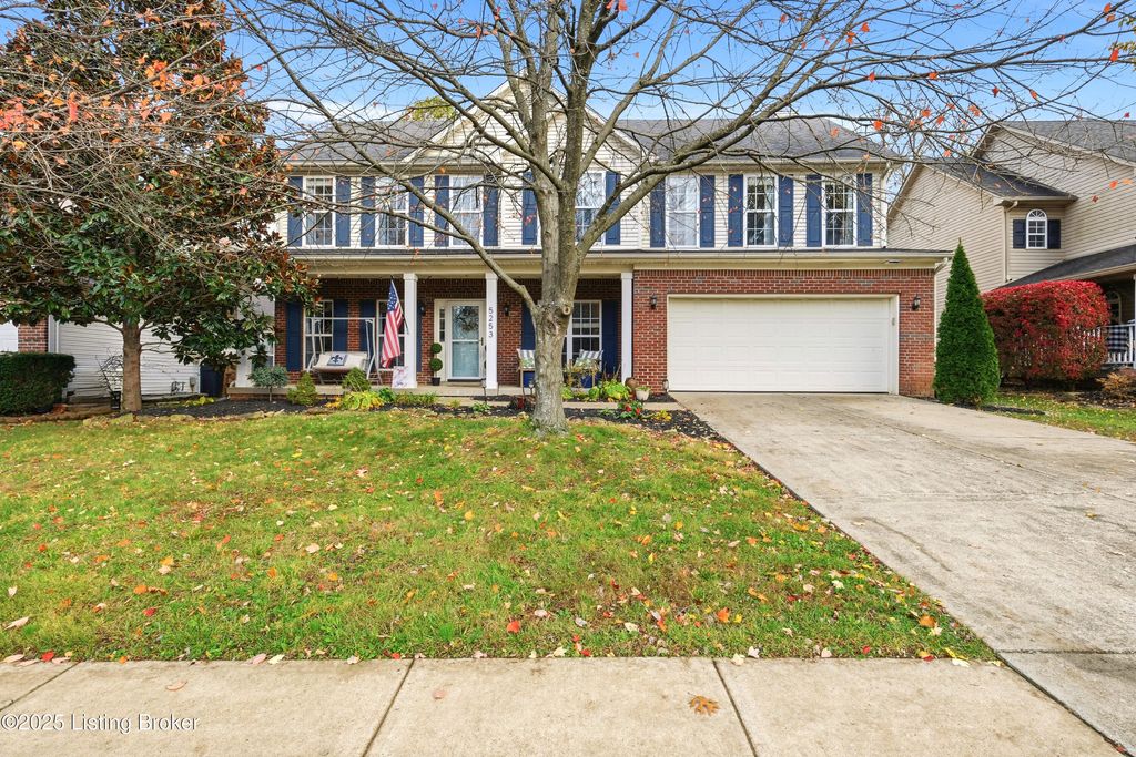 Photo of 5253 Craigs Creek Dr, Louisville, KY 40241 (MLS # 1706393)