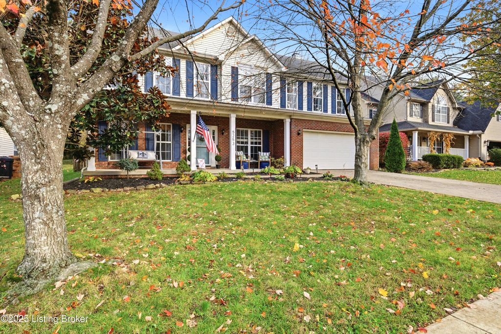 Photo of 5253 Craigs Creek Dr, Louisville, KY 40241 (MLS # 1706393)