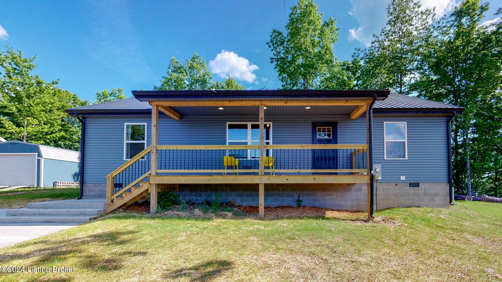 Photo of 95 Clees Point, Leitchfield, KY 42754 (MLS # 1706178)