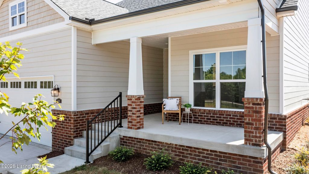 Photo of 3603 Aspen Creek Ct, La Grange, KY 40031 (MLS # 1708278)