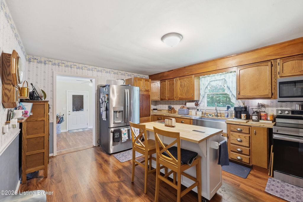 Photo of 1587 Fairview Rd, Lawrenceburg, KY 40342 (MLS # 1719681)