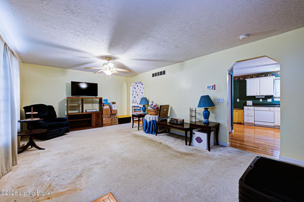 Photo of 111 Dale Rd, Highland Heights, KY 41076 (MLS # 1718800)
