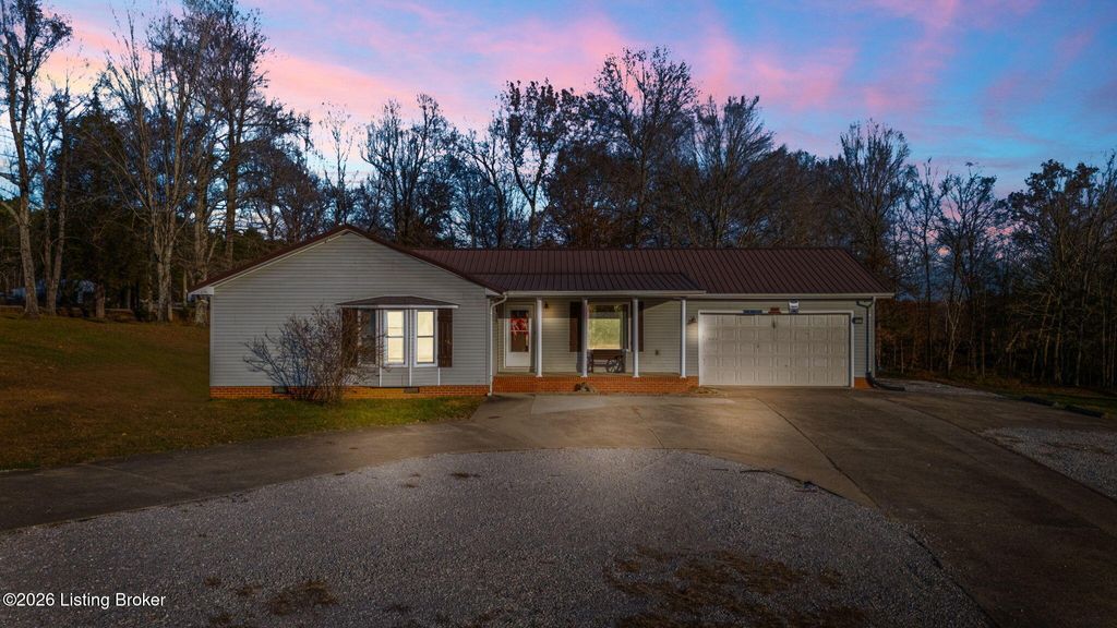 Photo of 2414 Sunfish-Sunny Point Rd, Brownsville, KY 42210 (MLS # 1710293)
