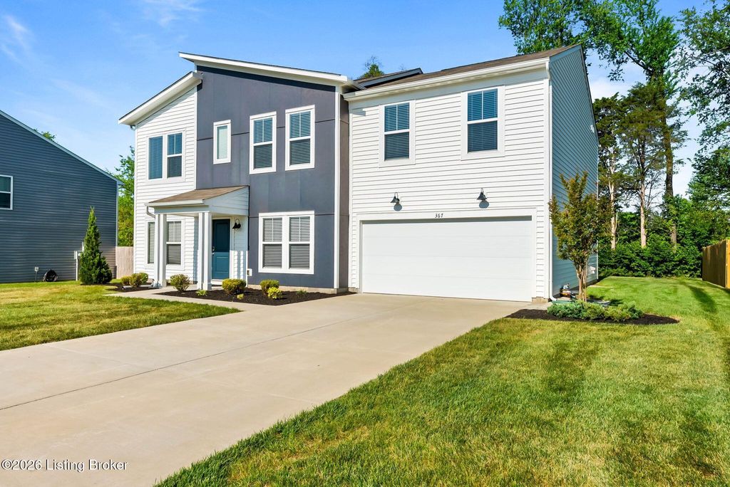Photo of 367 Birchwood Dr, Shepherdsville, KY 40165 (MLS # 1714868)
