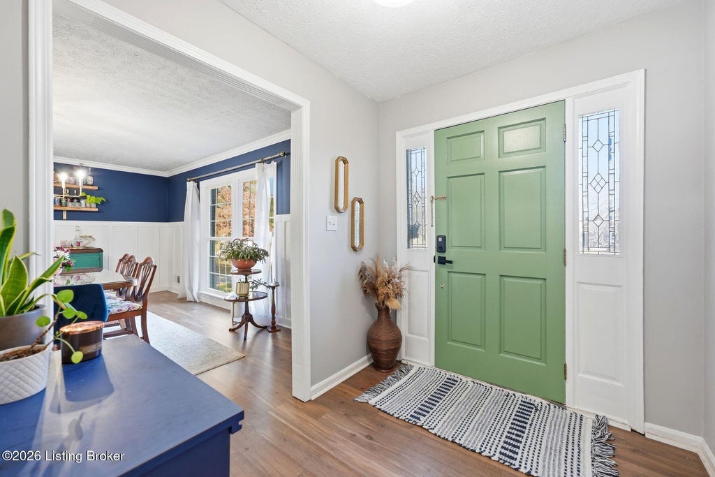 Photo of 408 Taurus Pl, Louisville, KY 40243 (MLS # 1731242)