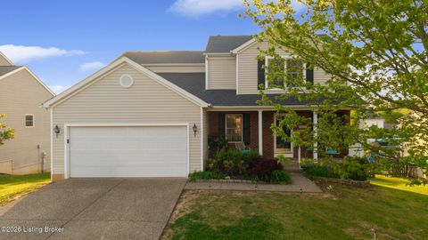 Photo of 6622 Rockview Way, Louisville, KY 40299 (MLS # 1714417)