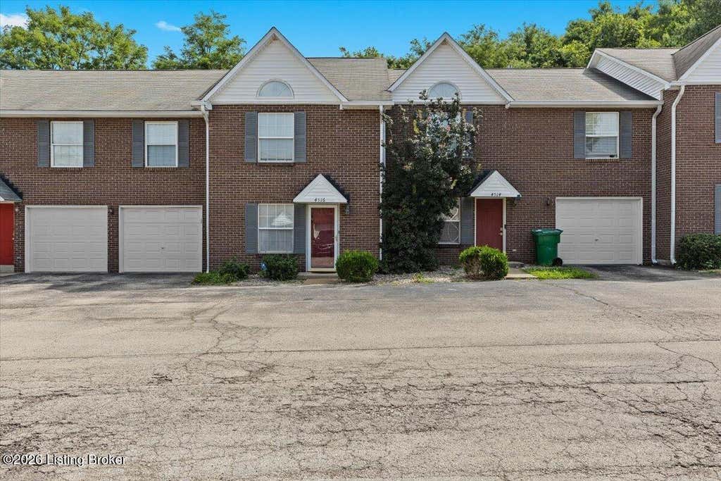 Photo of 4516 Meadowlark Manor Ln, Louisville, KY 40245 (MLS # 1726559)