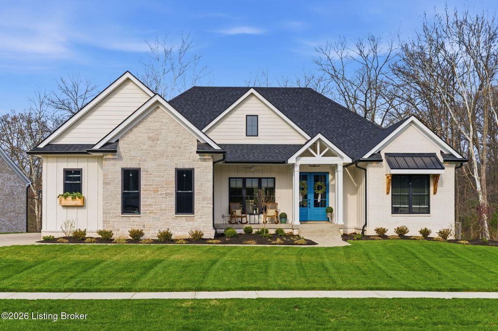 Photo of 17611 Fox Spring Way, Louisville, KY 40245 (MLS # 1712692)