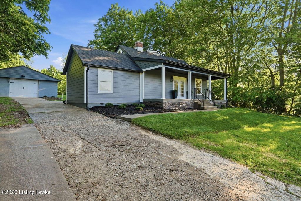 Photo of 6805 Cooper Chapel Rd, Louisville, KY 40229 (MLS # 1716956)