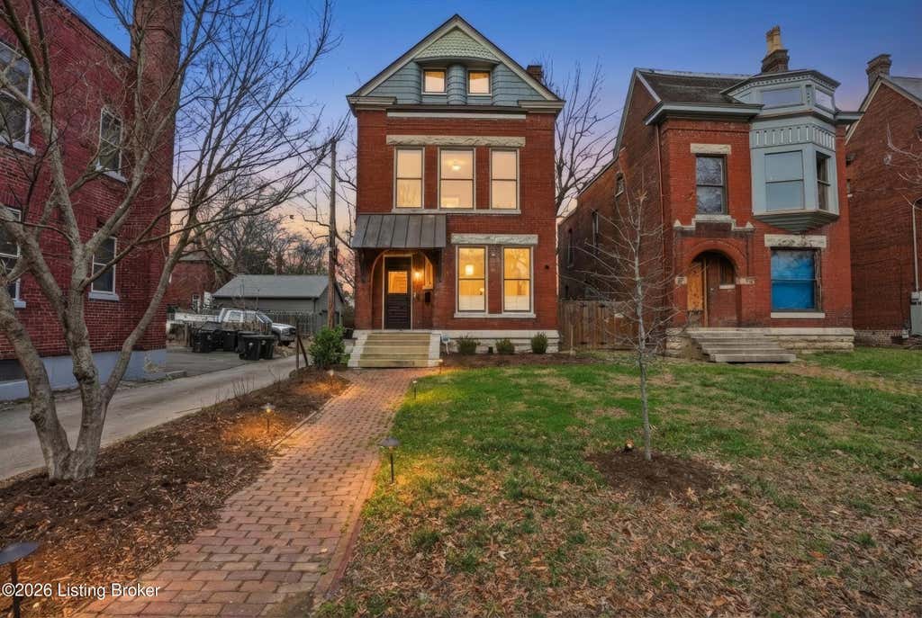Photo of 115 E Ormsby Ave, Louisville, KY 40203 (MLS # 1720397)